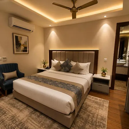 Hotel Ip Royal By Qotel-3